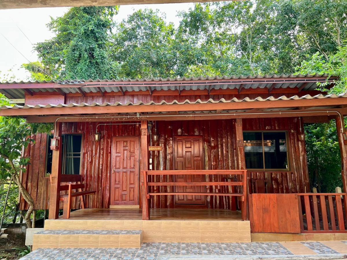Settee Homestay Nan Exterior photo