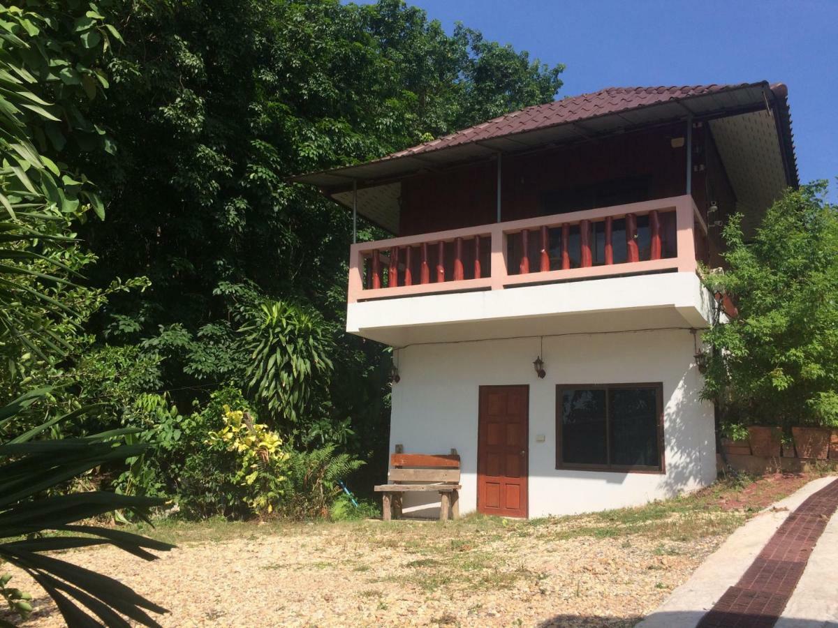 Settee Homestay Nan Exterior photo